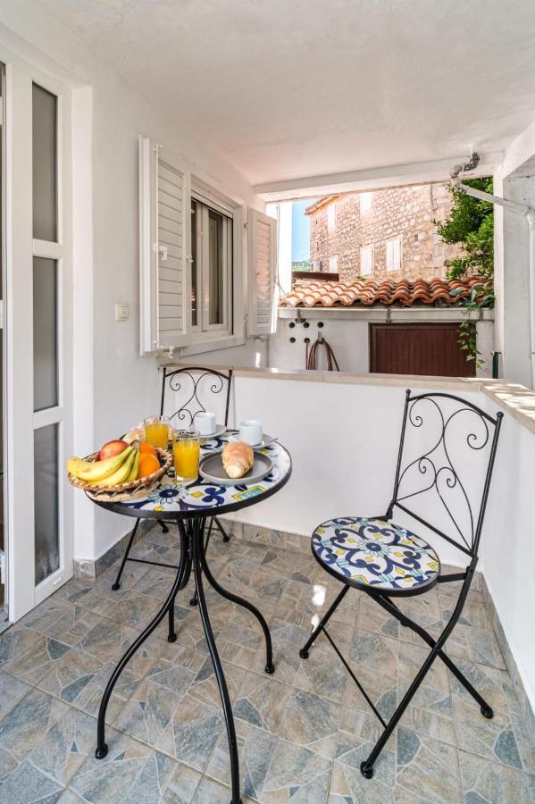 Apartmani P&S Supetar Exterior photo